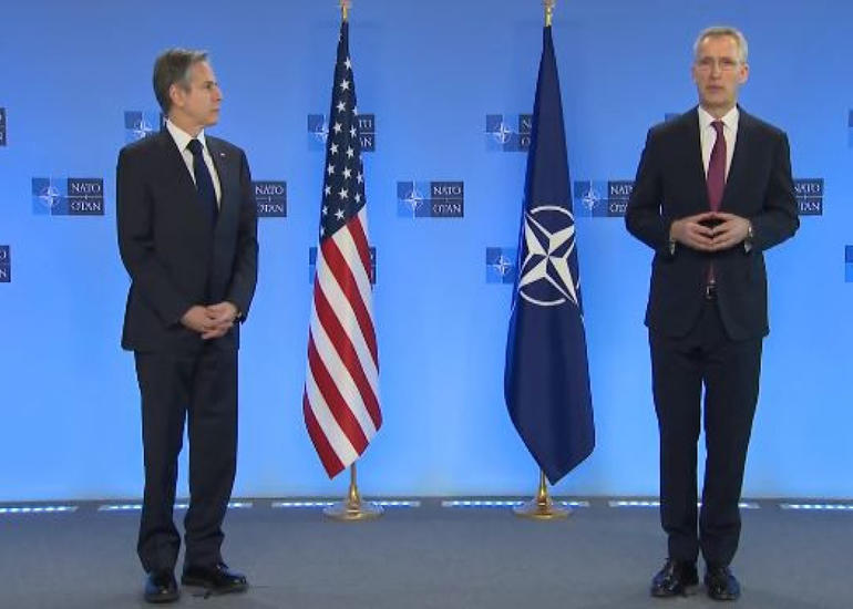 Stoltenberq: "NATO Rusiya ilə müharibə axtarmır"
