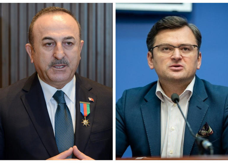 Kuleba və Çavuşoğlu arasında telefon danışığı olub