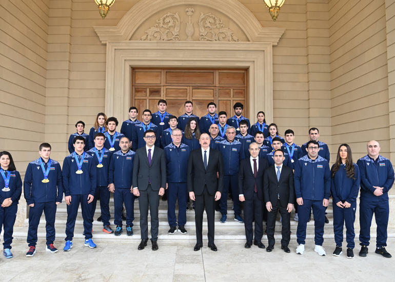 Prezident Avropa çempionatının iştirakçılarını qəbul edib