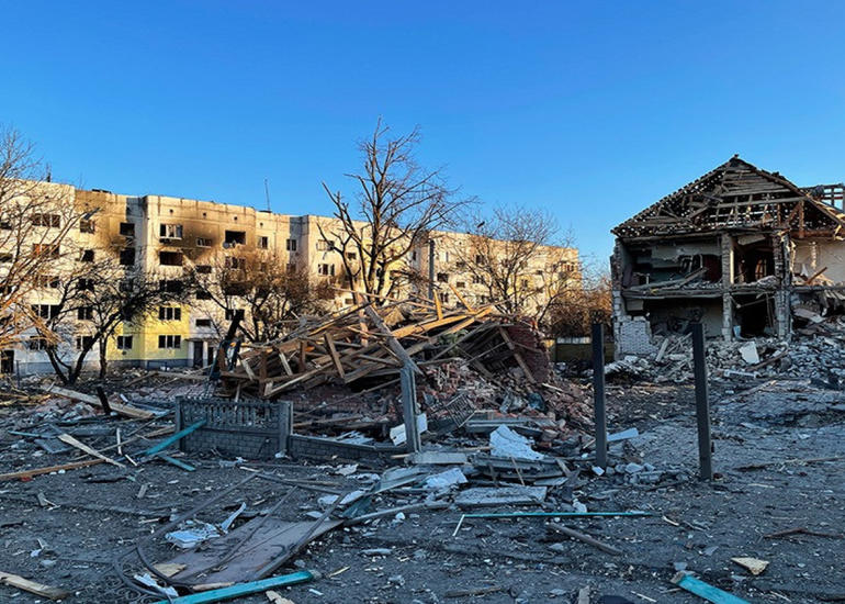 Ukrayna qüvvələri Kiyev yaxınlığındakı Makarov qəsəbəsinə nəzarəti geri qaytarıb