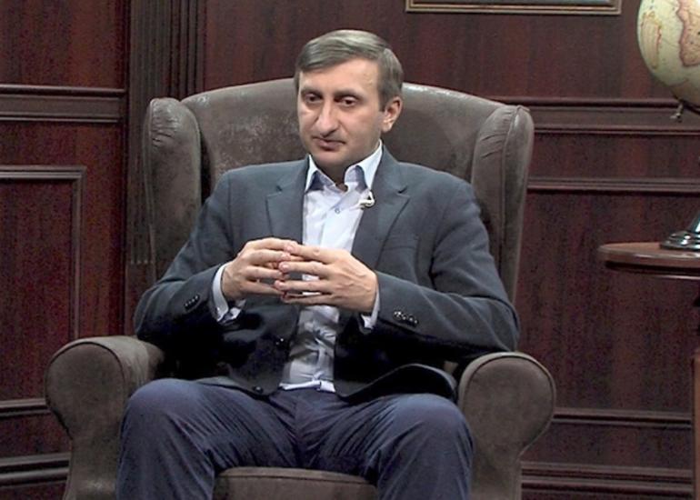 Putin 21-ci əsrin Hitleri olmaqla fəxr edə bilər
