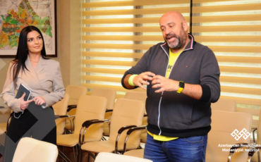 Məşhur fransalı bloger Azərbaycanı "Netflix"də təbliğ edəcək