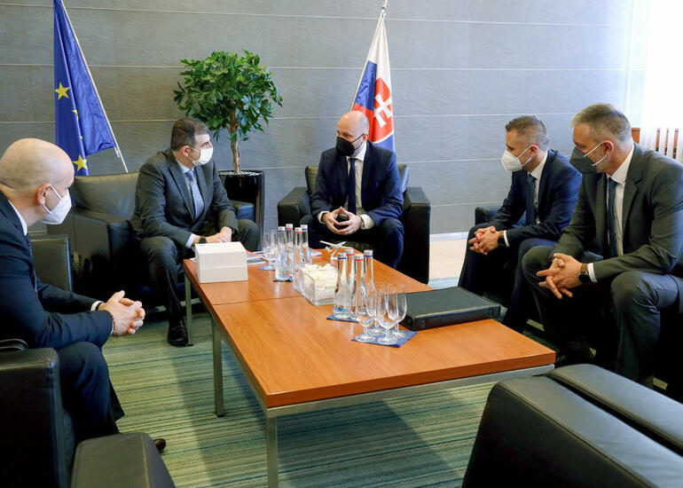 Slovakiya Türkiyə ilə “Bayraktar”ların alınması üçün danışıq aparır