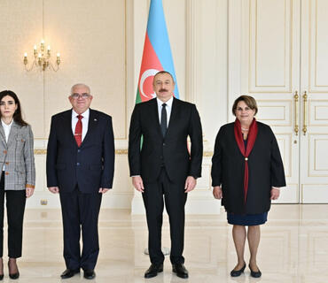 category photo