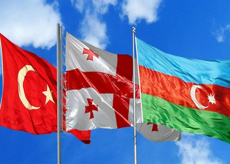 Azərbaycan Prezidenti "Qafqaz Qartalı" təlimi ilə bağlı memorandumu təsdiqləyib