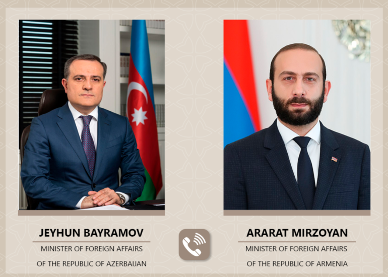 Ceyhun Bayramovla Ararat Mirzoyan arasında telefon danışığı olub