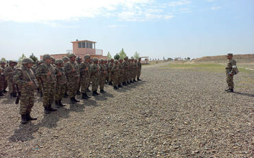 Azərbaycan Ordusunda atəş hazırlığı üzrə çalışmalar yerinə yetirilib