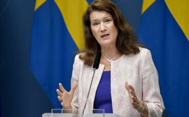 İsveç XİN başçısı NATO-ya üzvlüklə bağlı müraciəti imzalayıb