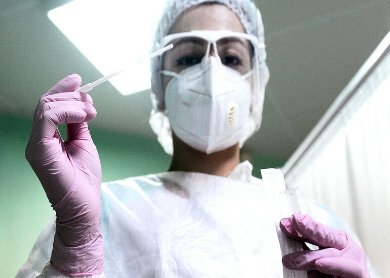 Türkiyədə ölkəyə giriş üçün tələb edilən PCR testlər ləğv olunub