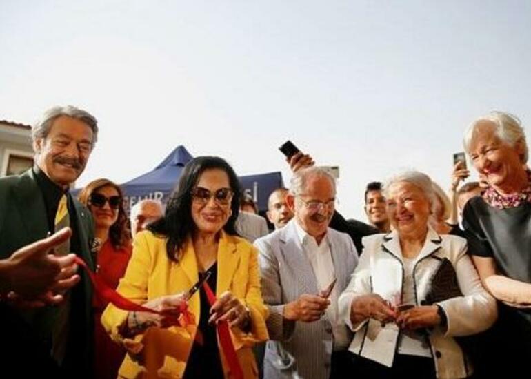 Türkan Şoray və Kadır İnanır illər sonra bir yerdə