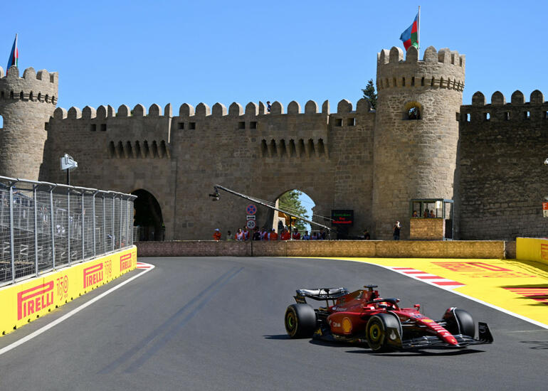 “Formula-1”i izləmək üçün 2 min qazi və şəhid ailəsi üzvünə pulsuz bilet verilib