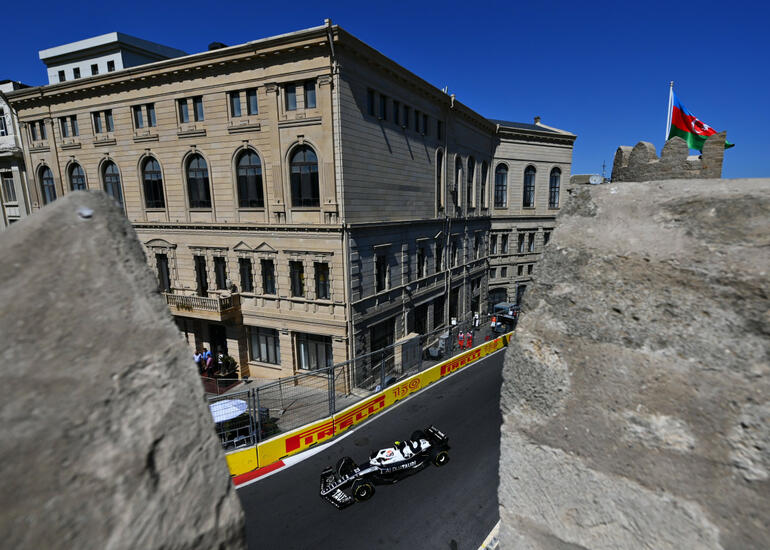 “Formula-1”: İlk sərbəst yürüşün ən sürətlisi Serxio Peres olub