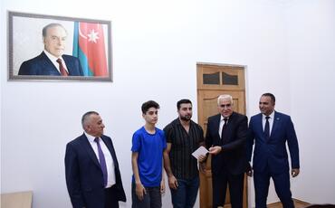 Qaliblər mükafatlandırılıb