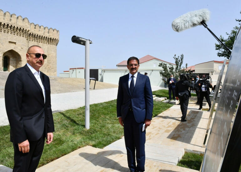 Prezident Ramana qəsəbəsində görülən abadlıq işləri ilə tanış olub