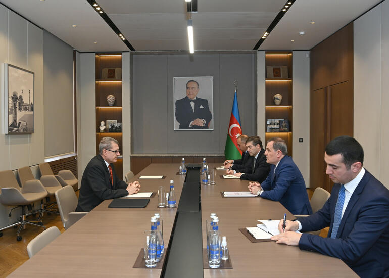 Ceyhun Bayramov Avstriyanın yeni səfirini qəbul edib