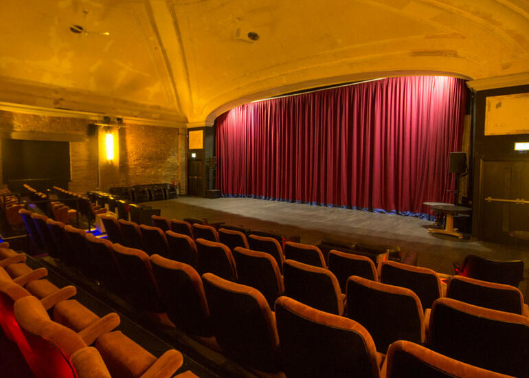 İrəvan Dövlət Azərbaycan Dram Teatrının 140 illiyi qeyd ediləcək - SƏRƏNCAM