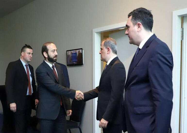 Tbilisidə Azərbaycan, Ermənistan və Gürcüstan XİN rəhbərləri GÖRÜŞÜB