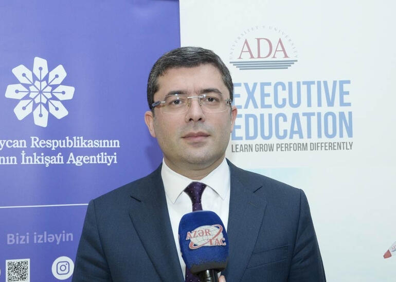 Əhməd İsmayılov: “Azərbaycan qəzetlərinin intellektual potensialı yüksəkdir”
