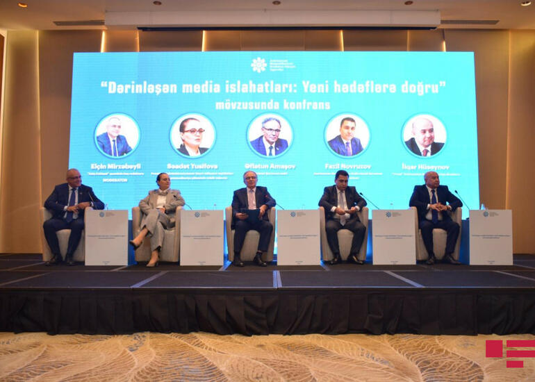 Media islahatları mövzusunda konfrans keçirilib