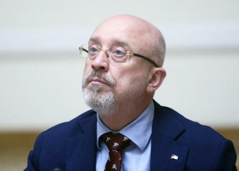 Reznikov Lloyd Ostinlə danışdı: Ukraynanın müdafiəsi...