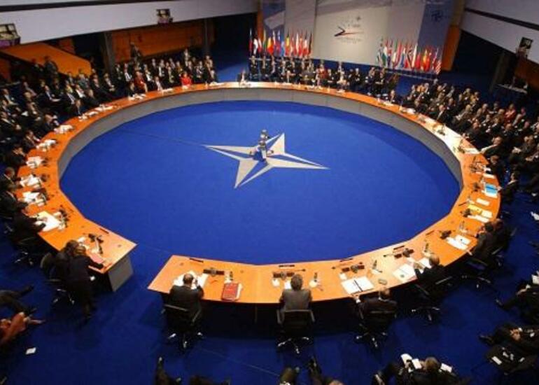 NATO ən zəif yerini gücləndirir – Blumberq