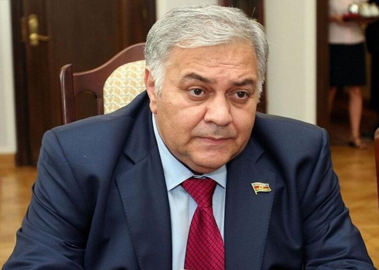 Əsədov yenidən bu federasiyanın prezidenti oldu