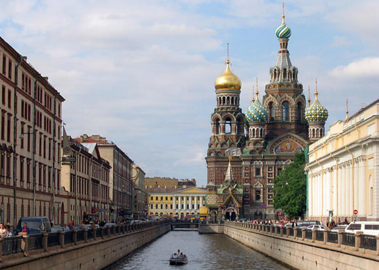 Sankt-Peterburqda Yeni il bayramı tədbirləri ləğv edildi