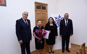 Hər birimizin taleyində müəllimin hərarətli qəlbinin bir zərrəciyi var