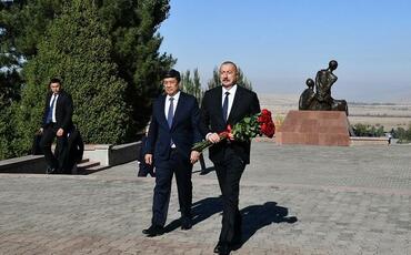 İlham Əliyev Bişkekdə tarixi kompleksi ziyarət etdi - Foto