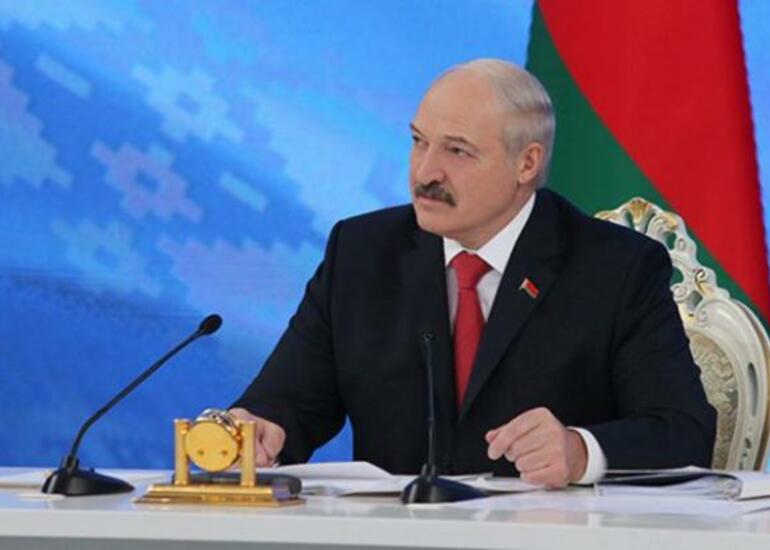 Lukaşenko Rusiya və Ukraynaya çağırış etdi: Dayanın!