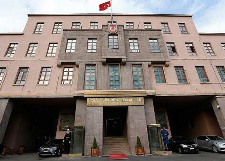 Türkiyə Müdafiə Nazirliyindən Zəfər Günü təbriki