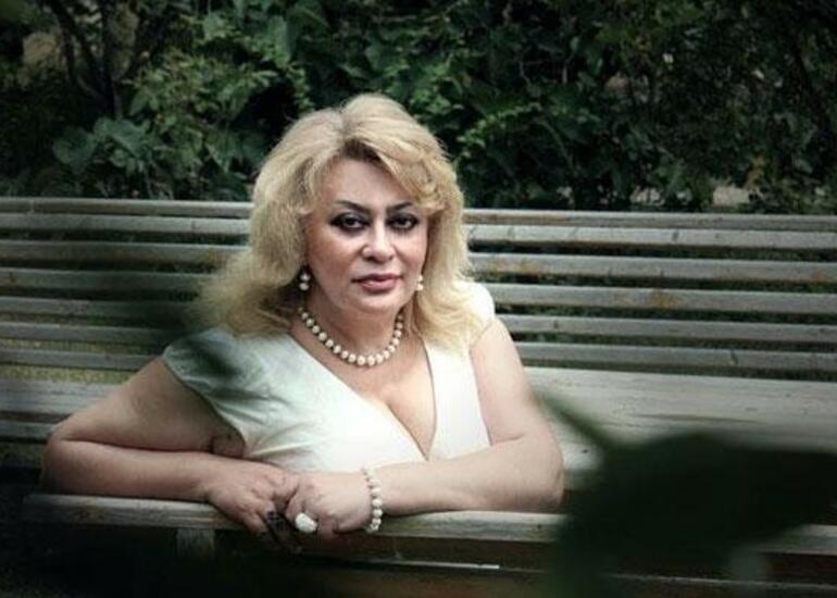 Yeni yaşınız mübarək!