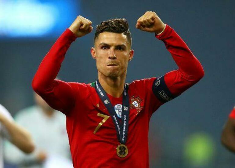 Ronaldo ərəblərin yanında qalır - Fantastik təklif aldı