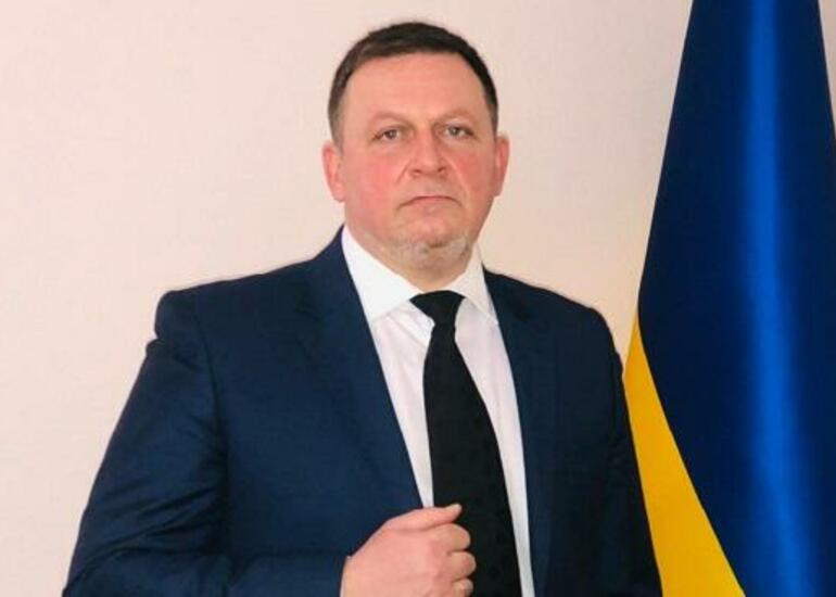 Ukrayna müdafiə nazirinin müavini istefa verdi