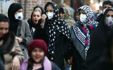 Tehranda qadın geyimləri satan mağazalar bağlandı