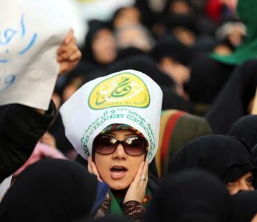 İranda hicabsızların şəxsiyyət vəsiqəsi bloklanacaq