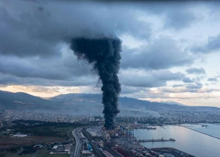 İsgəndərun limanında yanğın davam edir - Foto