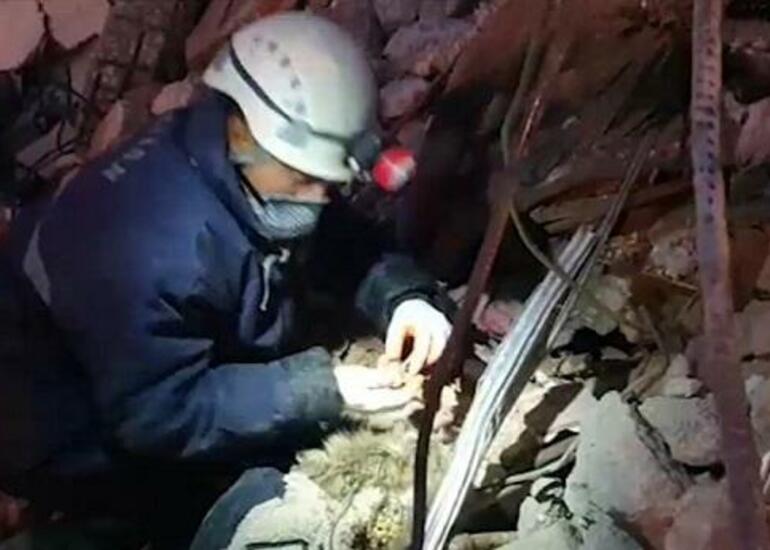FHN-çilər tapdıqları qızılları türk polisinə təhvil verdi - Video
