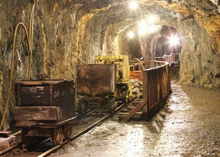 Azərbaycanda 7 faydalı qazıntı yatağı hərraca çıxarılır