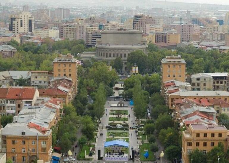 ABŞ Ermənistana yardımı iki dəfə artırdı