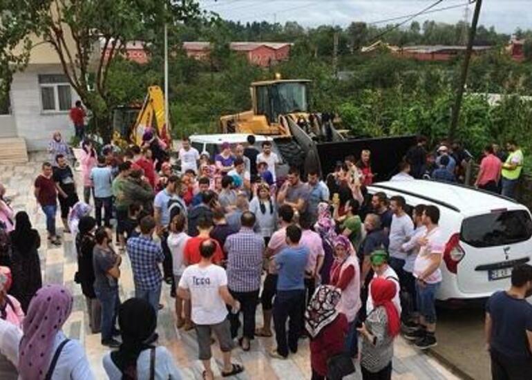 Türkiyədə güclü sel: 5 nəfər öldü