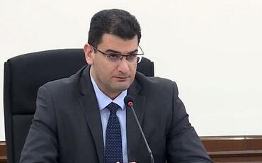 İrəvan meri istefa verdi