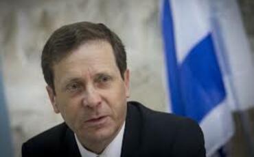 İsrail prezidenti islahatları dayandırmağa çağırdı
