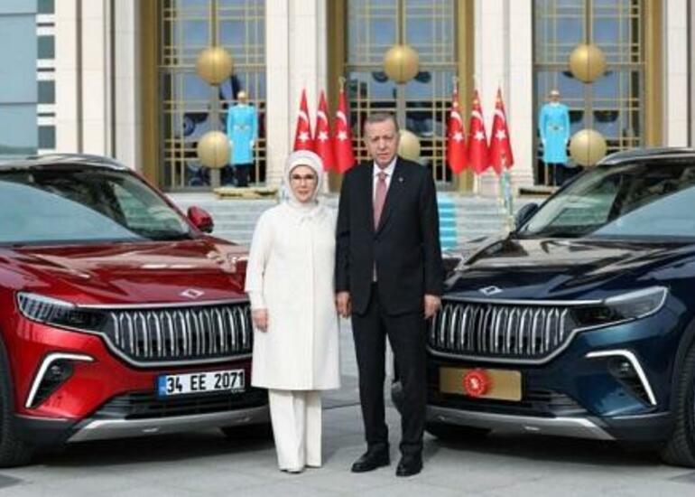 60 illik arzu: Ərdoğan "Togg"un ilk sahibi oldu - Foto