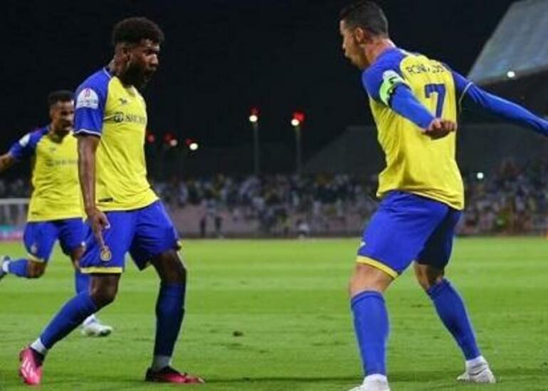 Ronaldo Səudiyyədə qollarını sıralayır