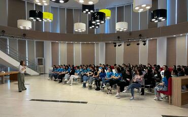 “MEDİAlab” layihəsi çərçivəsində ali təhsil müəssisələrinin tələbələri üçün seminar keçirilib