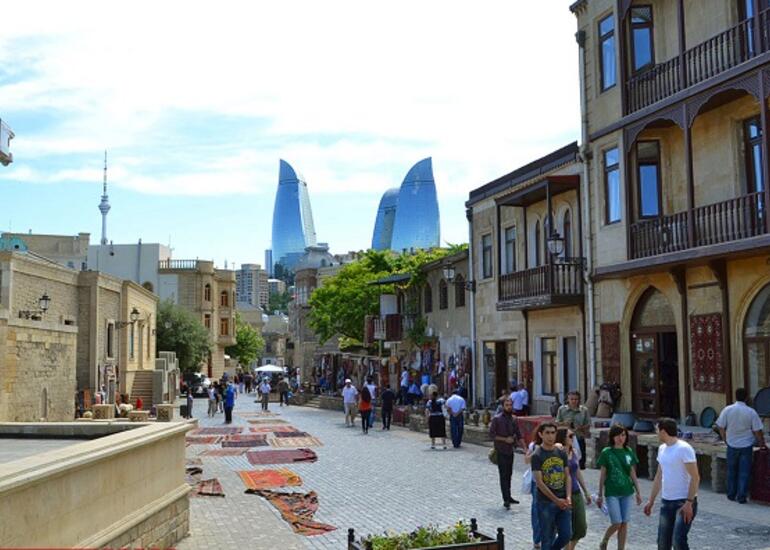 İçərişəhərə bu istiqamətlərdən giriş bağlandı