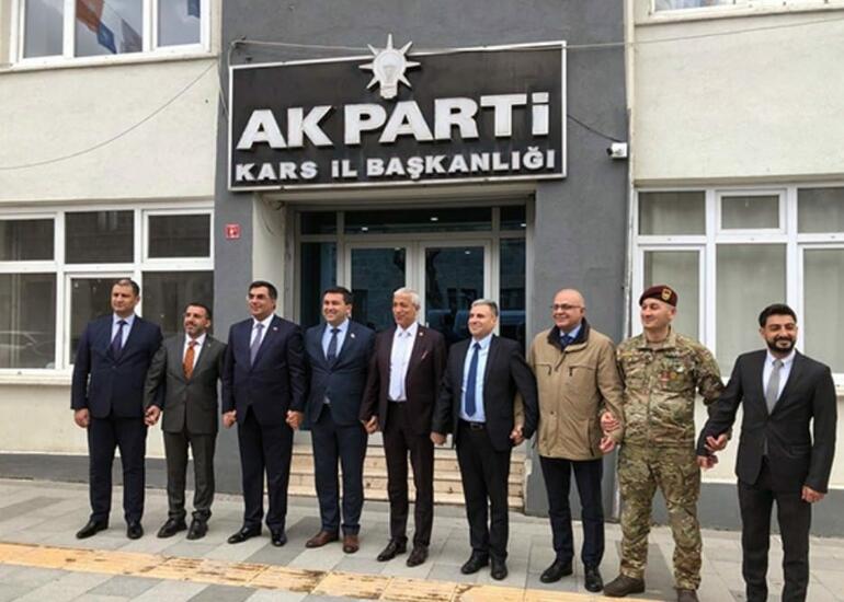 Azərbaycan nümayəndə heyətinin üzvləri AK Partiya Qars Vilayət Başkanlığını ziyarət edib
