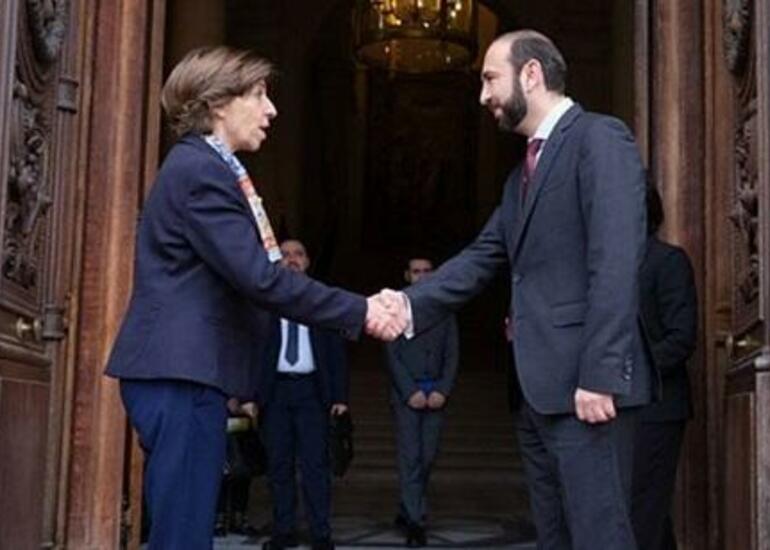 Fransa və Ermənistan XİN başçıları görüşdü