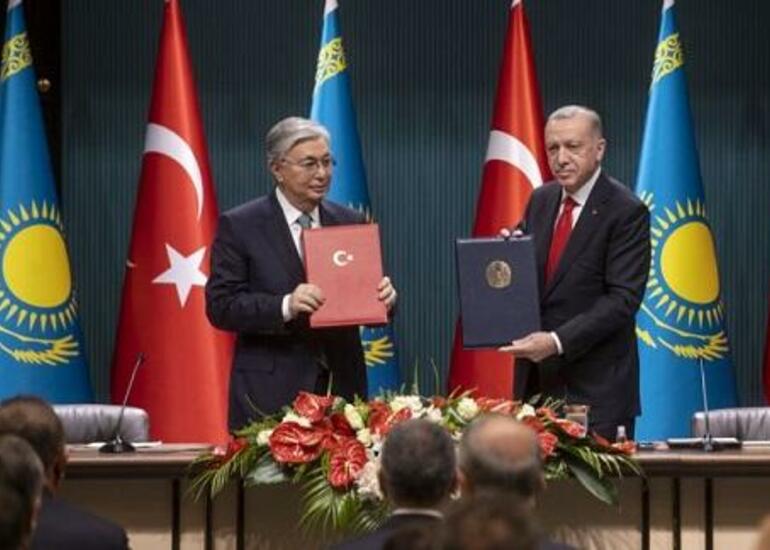 Tokayev Ərdoğana zəng etdi
